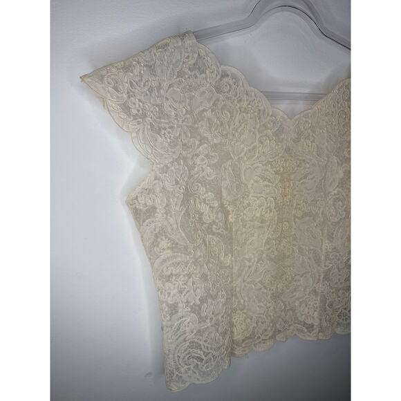 1960s Styled by Dana Ivory Scalloped Lace Short Sleeve Blouse Size medium - Picture 10 of 11